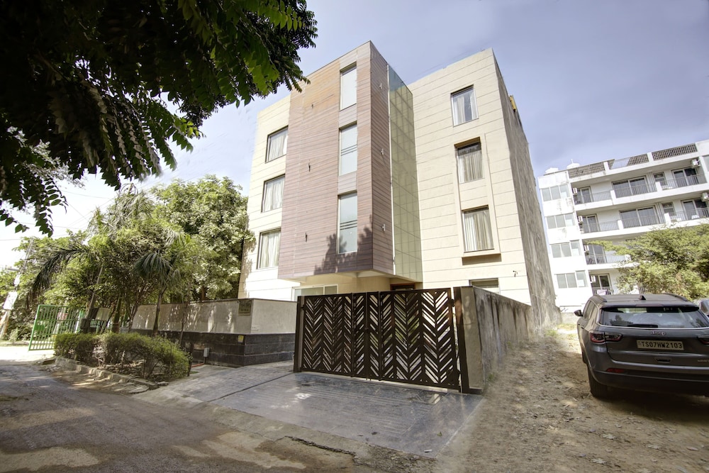 Saltstayz Corporate Suites – Golf Course Road 43/50