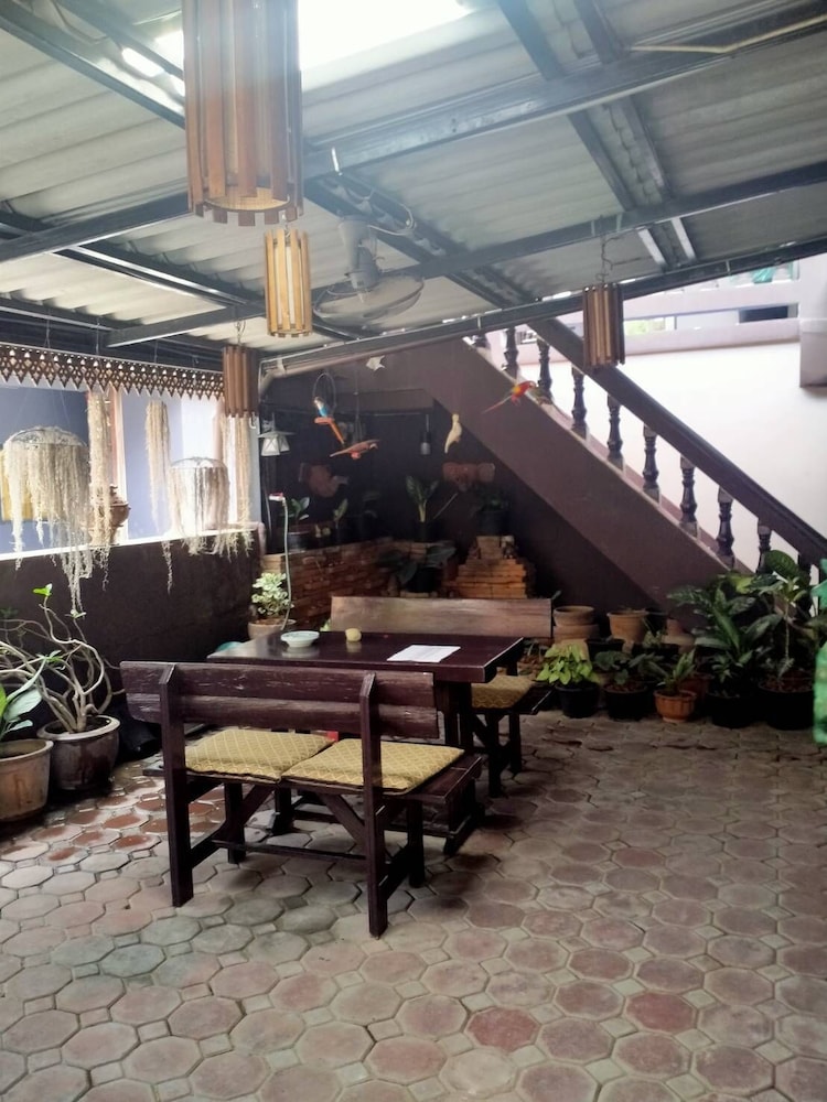 North Star Guest House 48/64