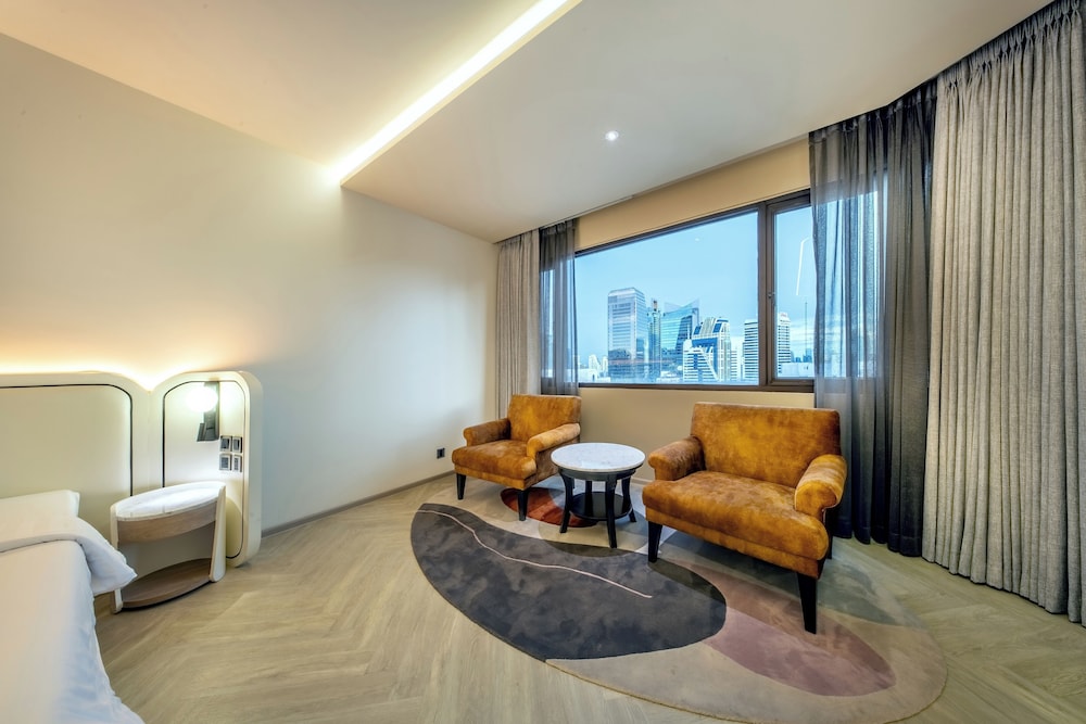 Royal Benja Hotel 46/67