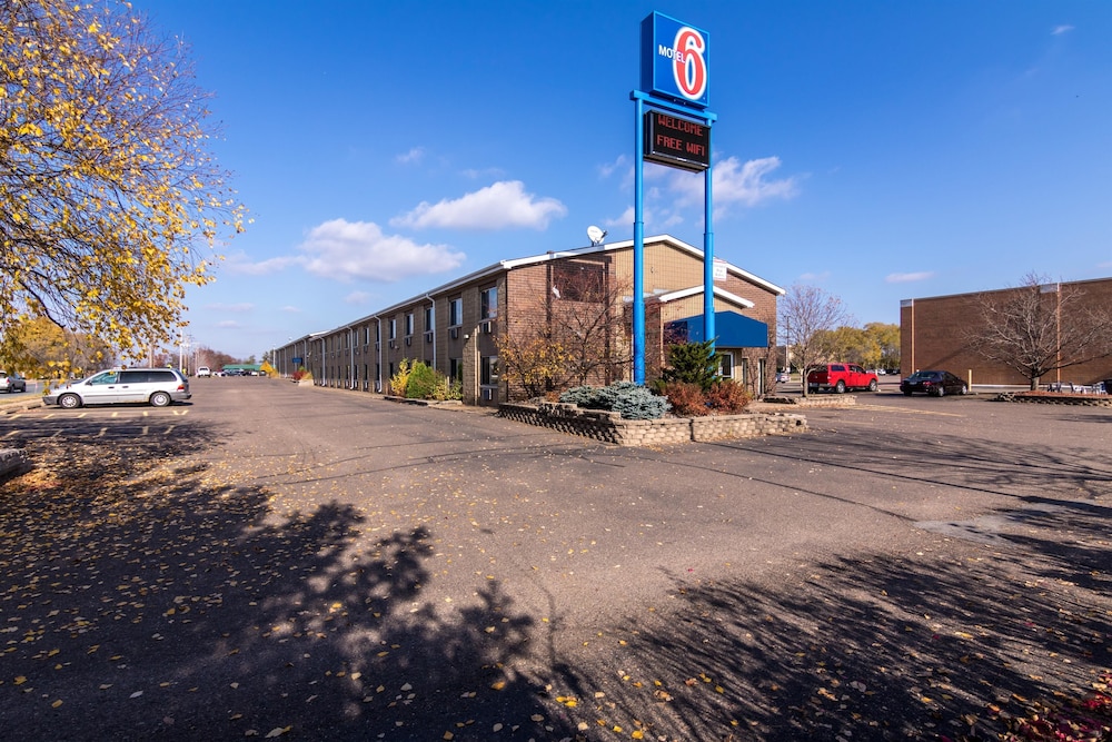 Motel6 Eau Claire, WI 34/49