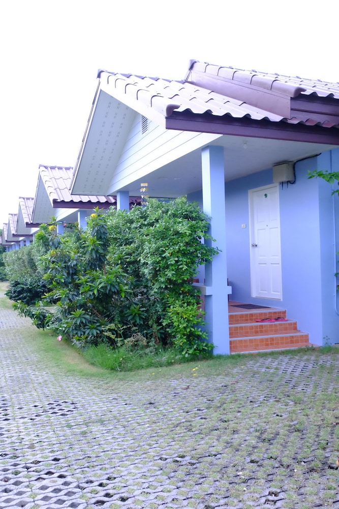 Pt House Resort 38/42