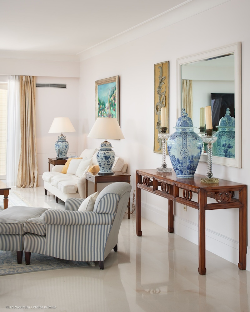 2 BEDROOMS, LUXURY, SUITE