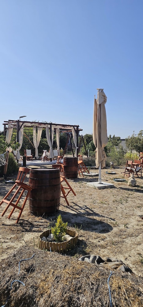 Karina Vineyard House 40/47