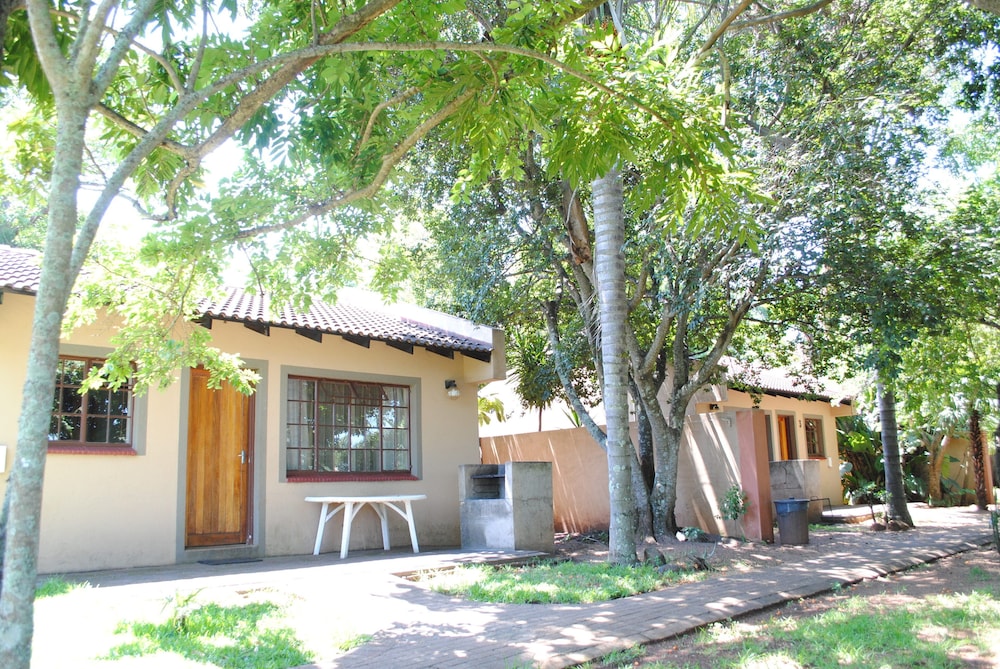 Eagle's Nest Chalets 2/32