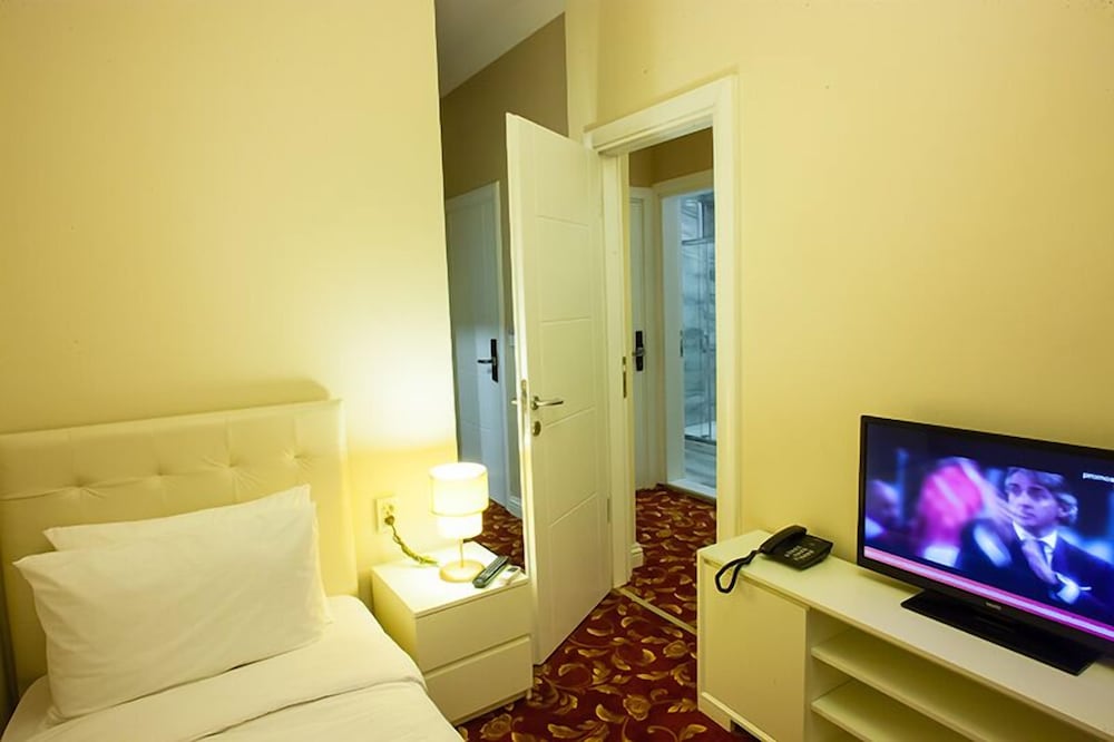 Istanbul Efes Hotel 11/20
