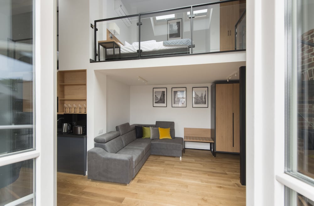 Bc29 Residence 26/37