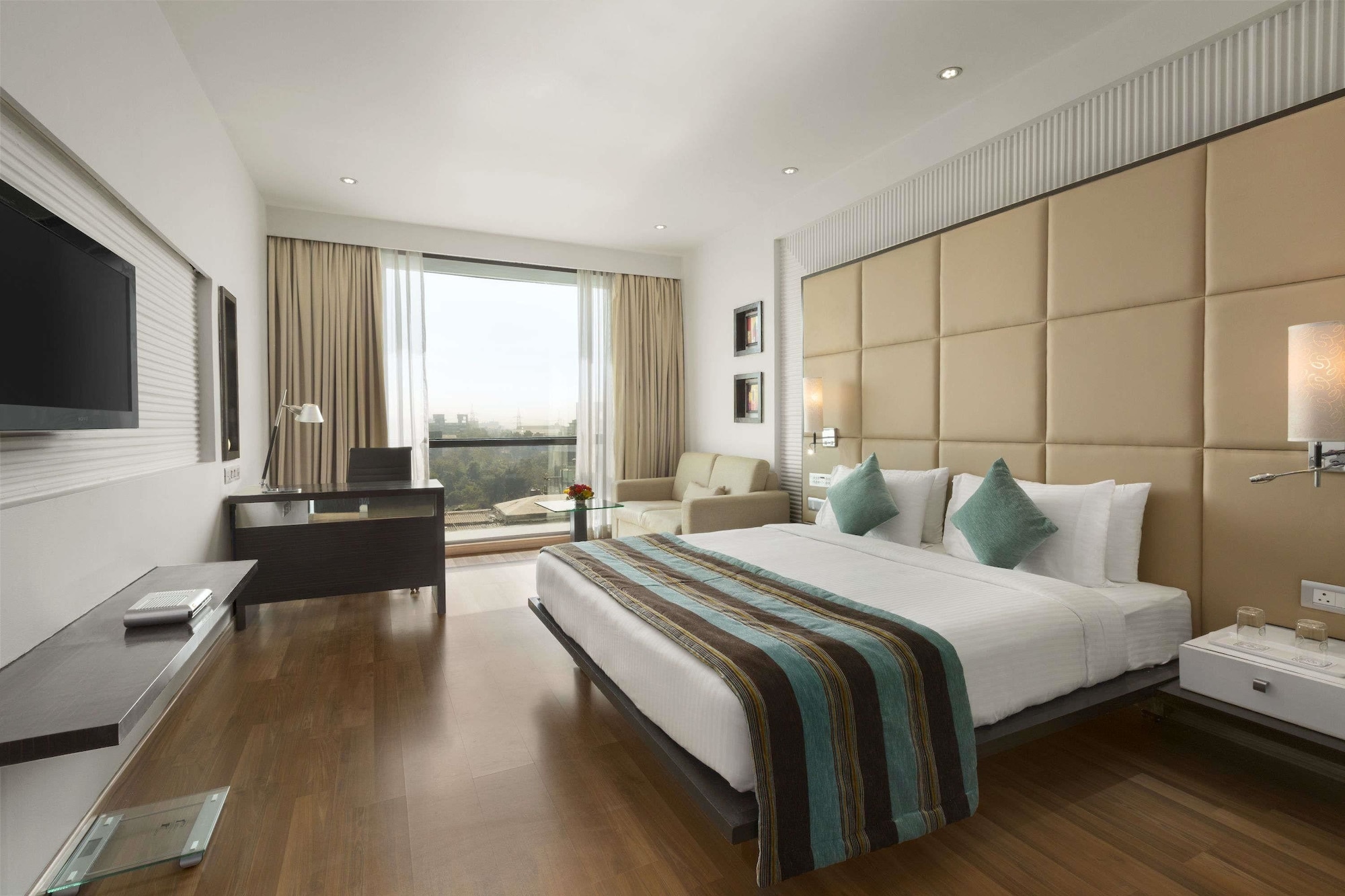 Standard, King Bed