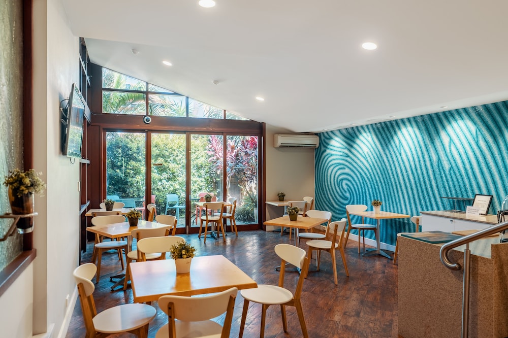 CREMORNE POINT MANOR 59/73