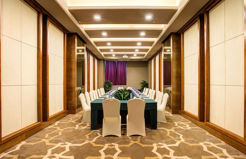 Grand Skylight International Hotel Nanchang 16/34