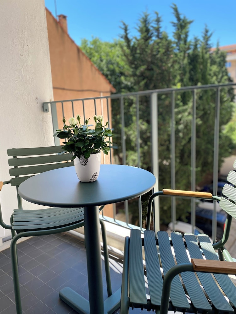Hotel Rotonde 48/73