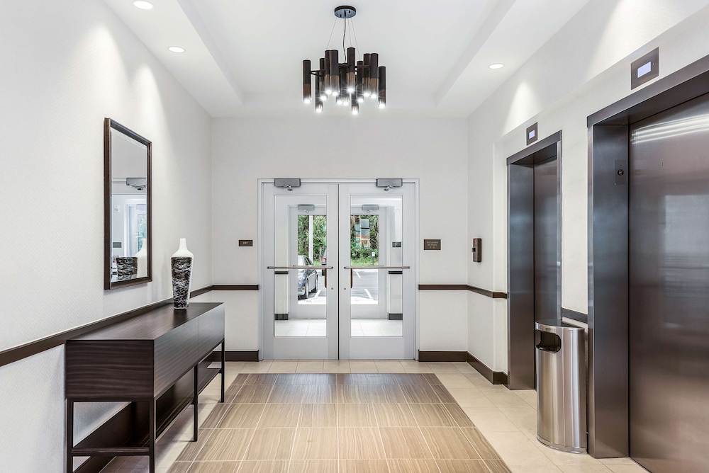 Hyatt Place Tampa/Wesley Chapel 29/61