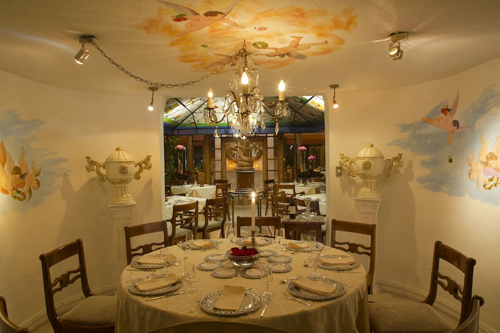 LA MIRAGE GARDEN HOTEL & SPA 44/55