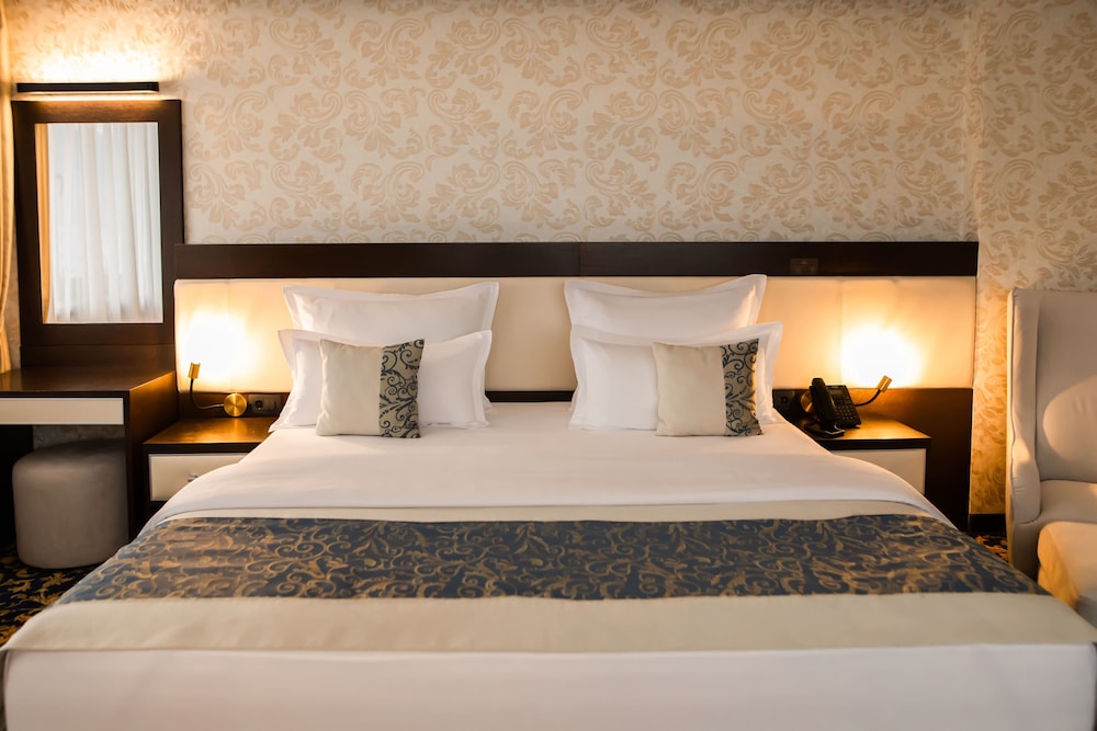 Malak Regency Hotel 22/72