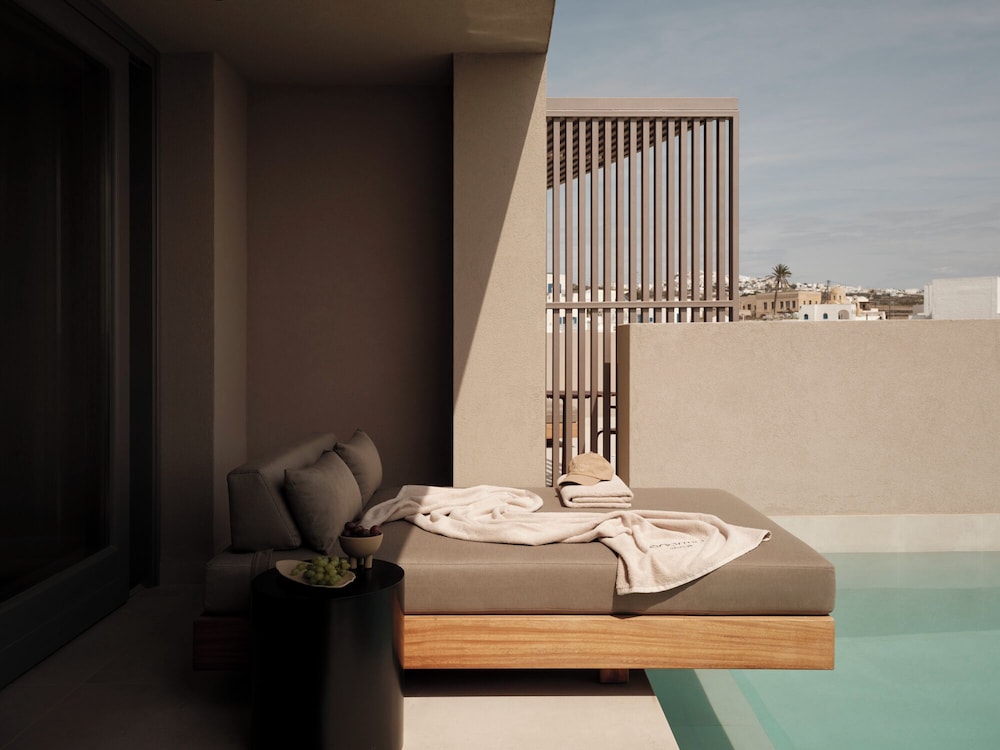 Enarma Suites & Spa 20/65