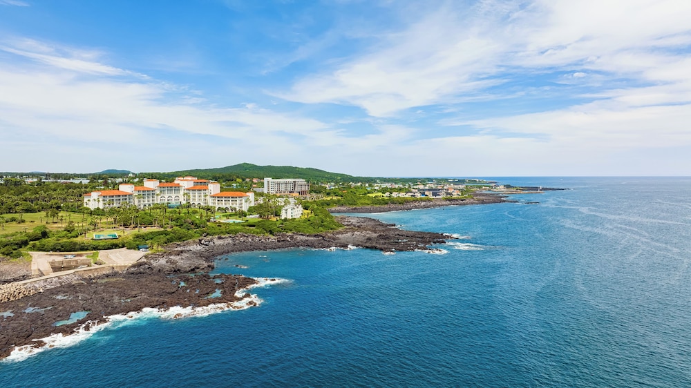 Sono Calm Jeju 57/63