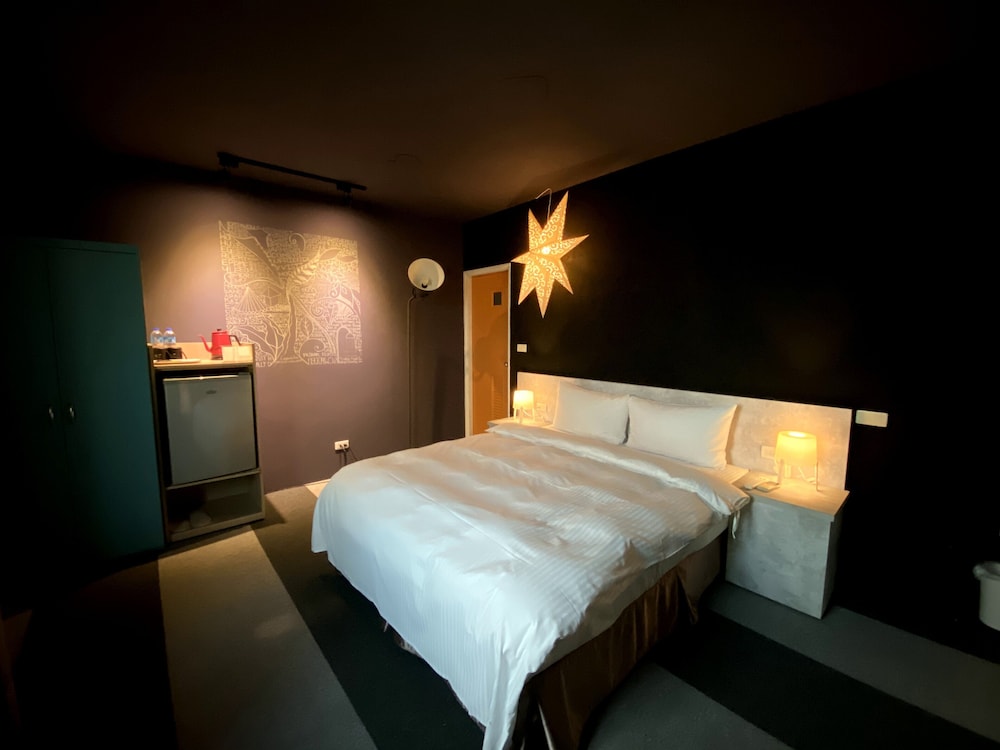 Js Hotel 32/57