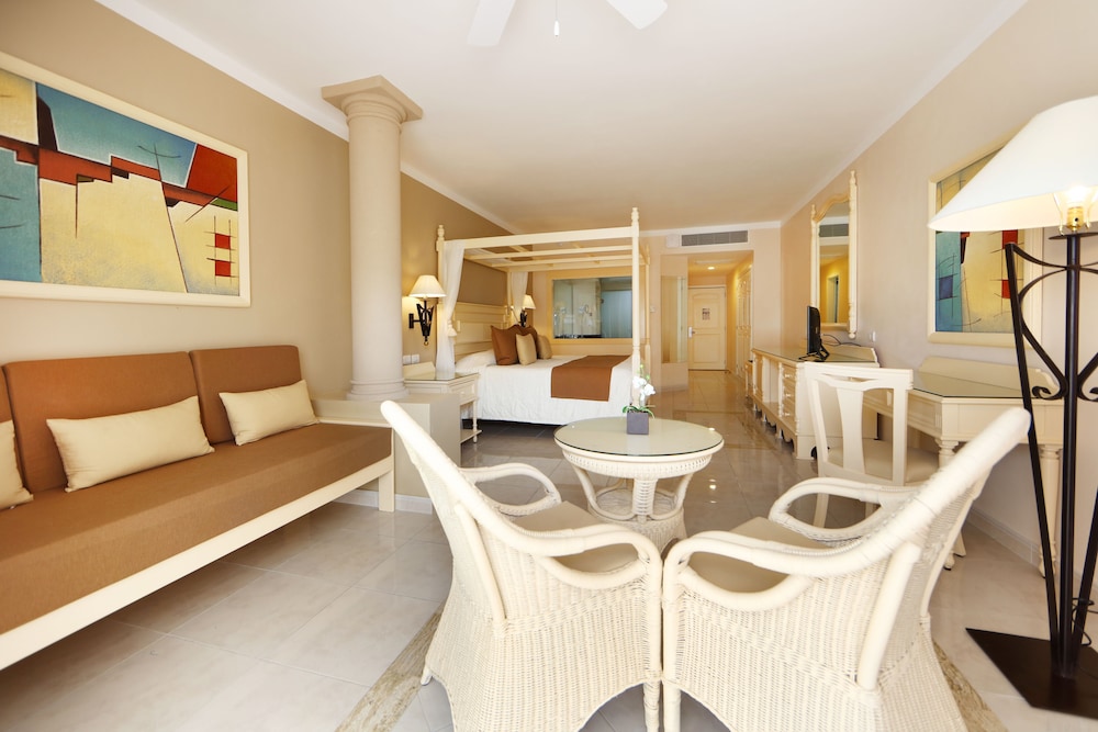 Bahia Principe Explore Akumal - All Inclusive 59/75
