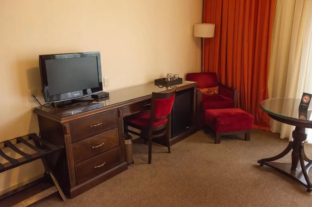 Hotel Casino Acaray 54/65