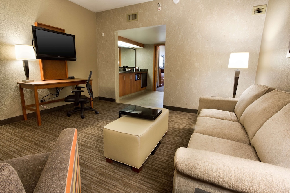 Drury Inn Suites North Austin 37/50