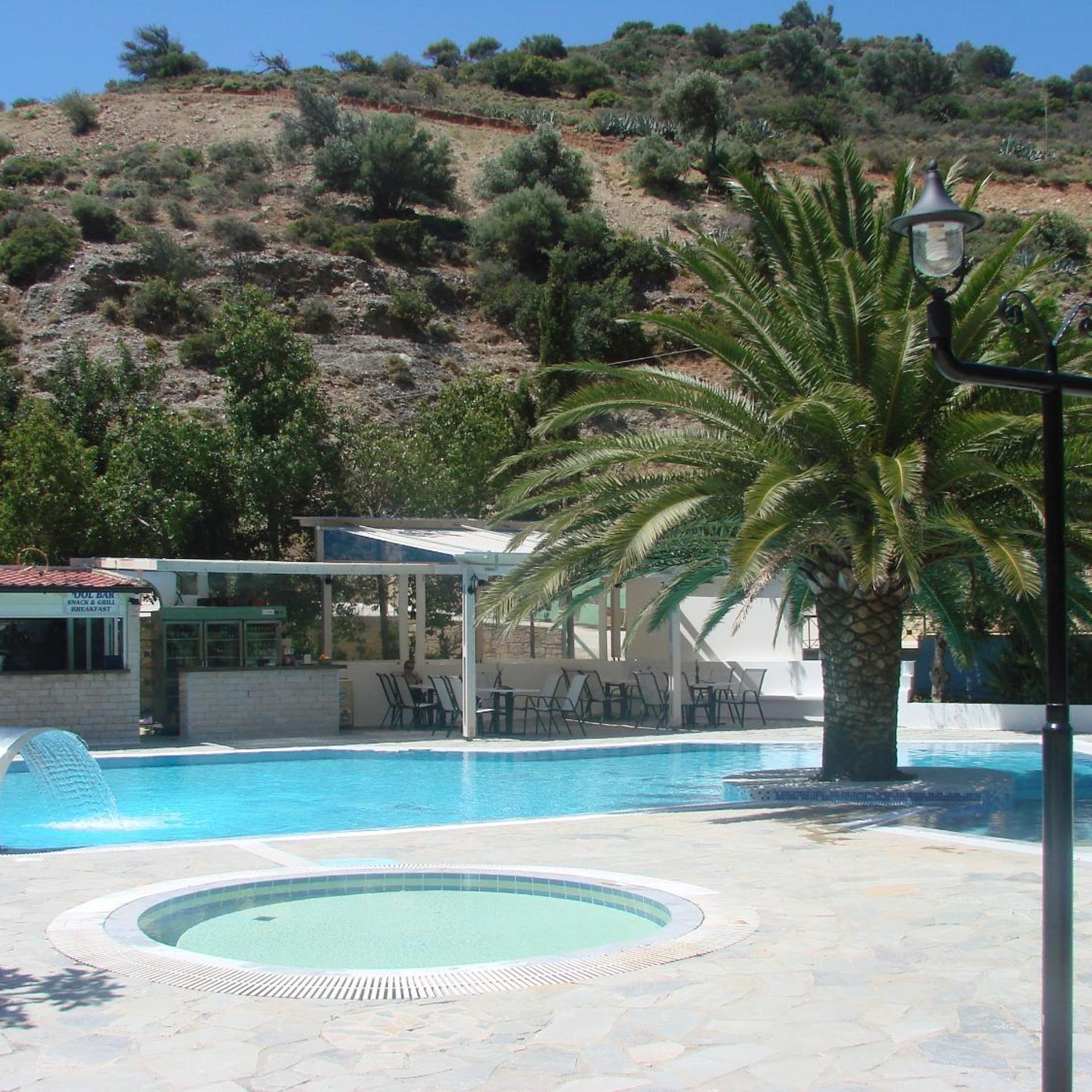 Neos Ikaros Hotel 33/38