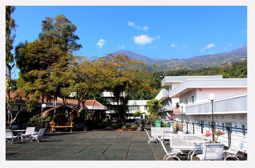 Tanjung Plaza Hotel 12/16