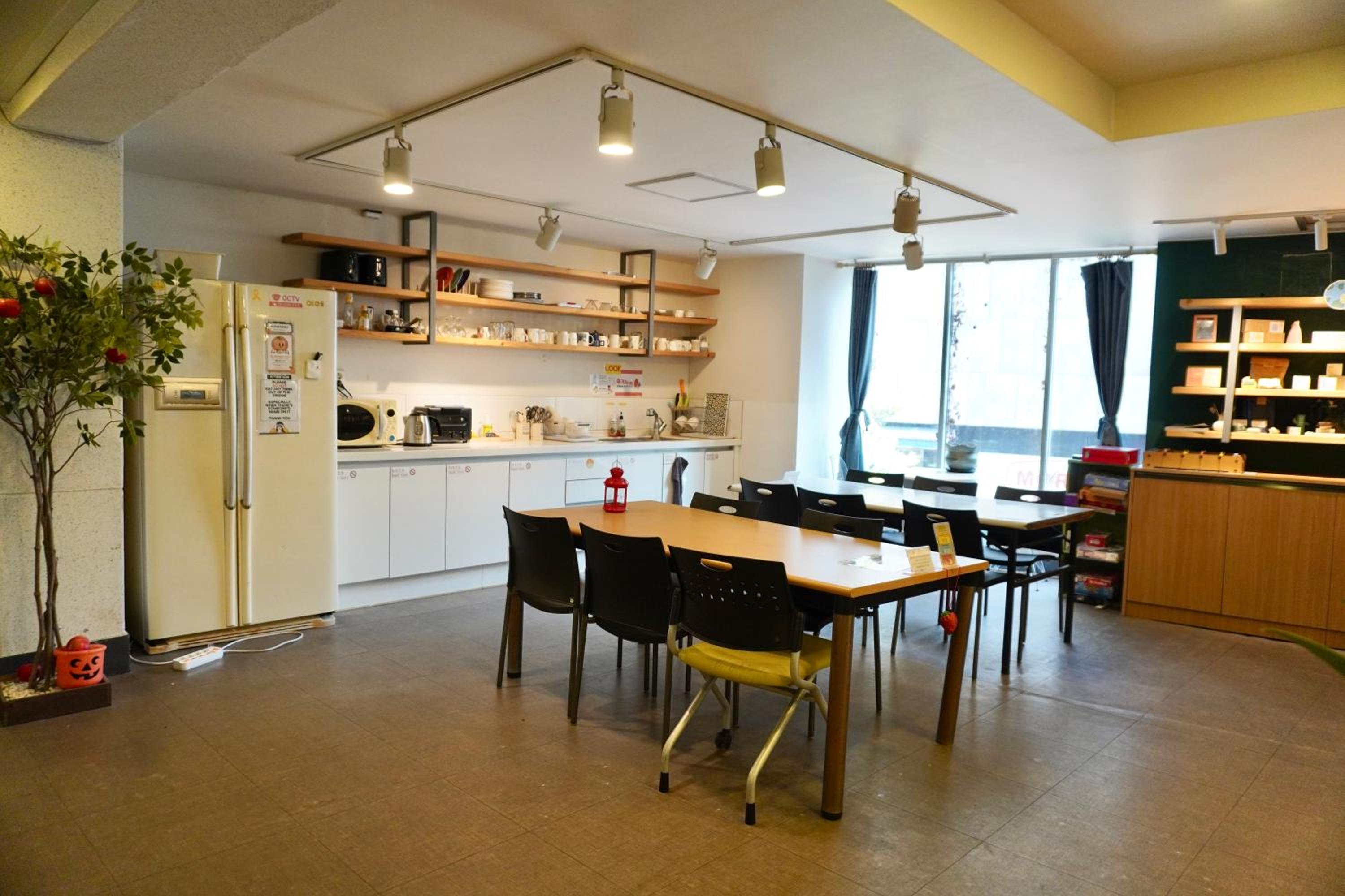 Empathy Dongseongro Guesthouse - Hostel 65/79