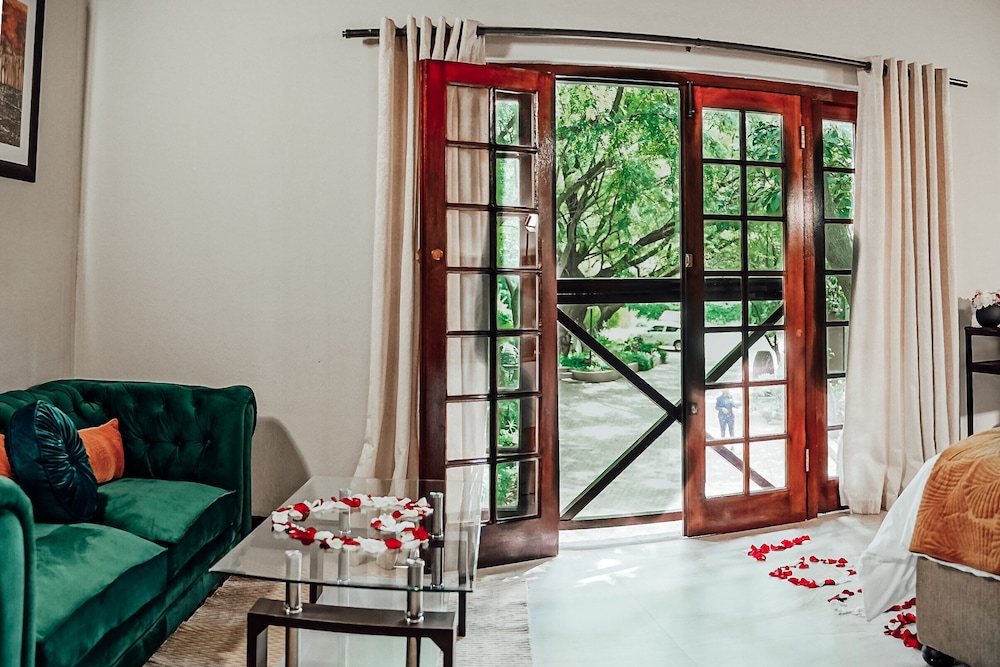 The Garden's Boutique Hotel 20/50
