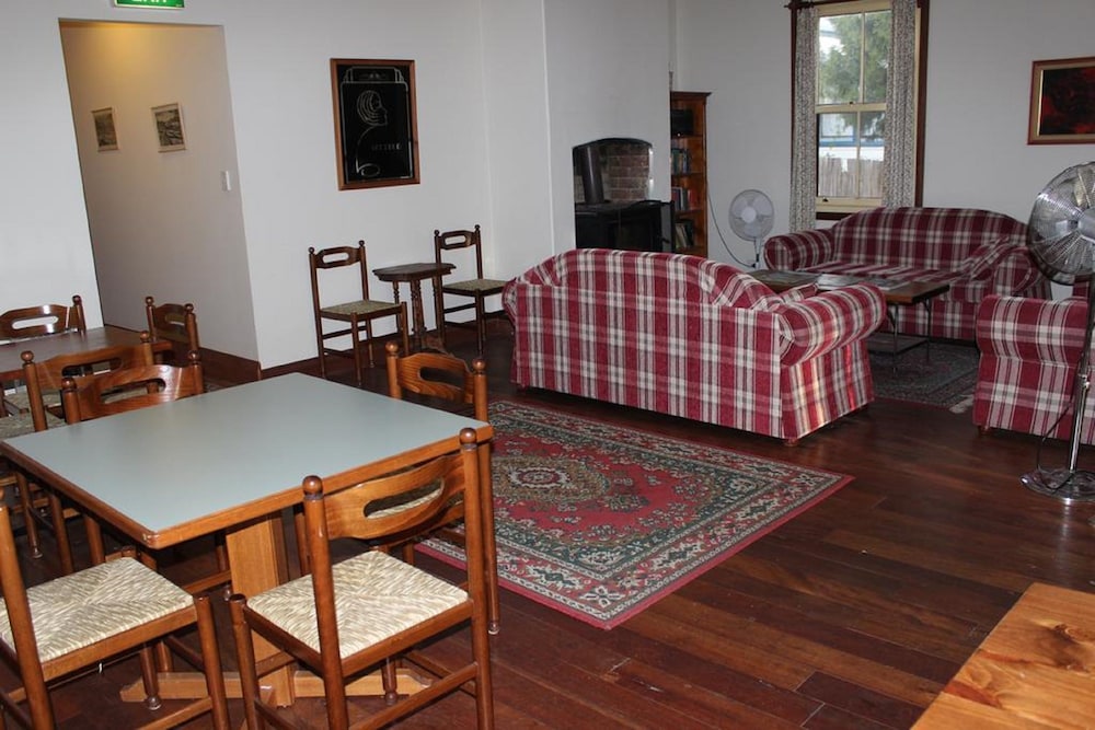 BELGRAVIA MOUNTAIN GUEST HOUSE 19/22