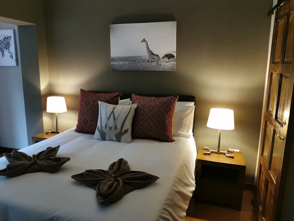 Aerotropolis Guest Lodge 16/50