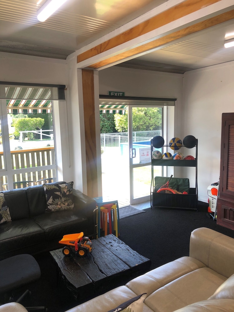 South Brighton Holiday Park 25/47