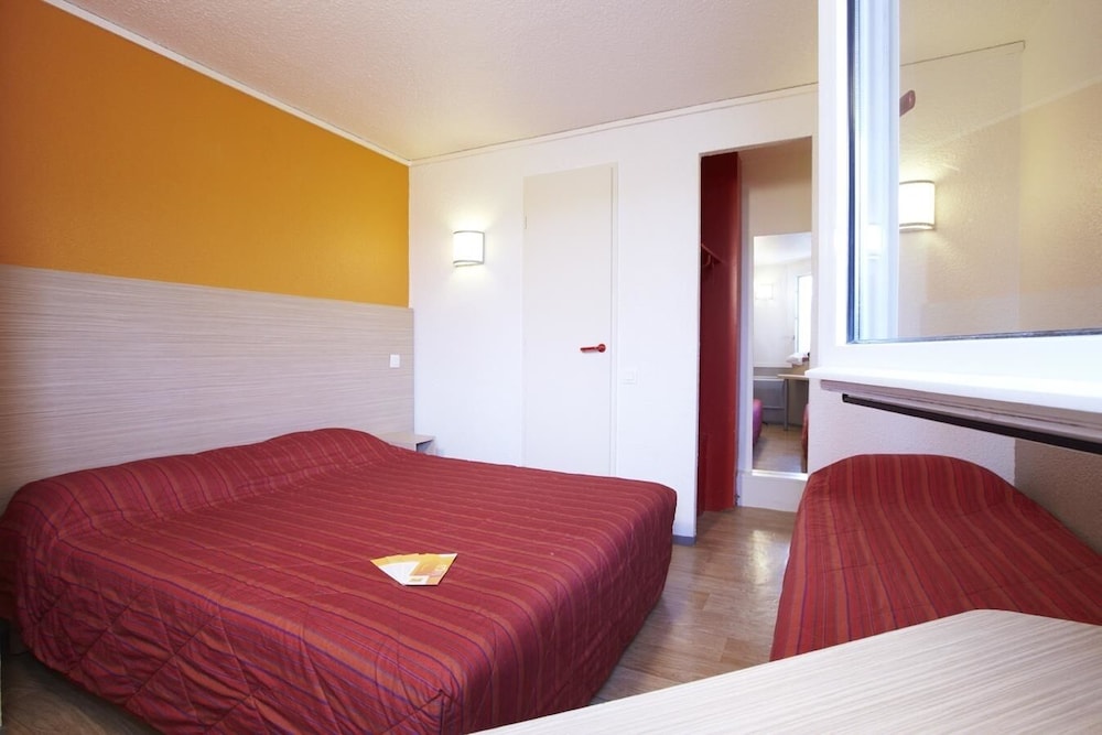 Hotel Premiere Classe Avignon Courtine 14/50