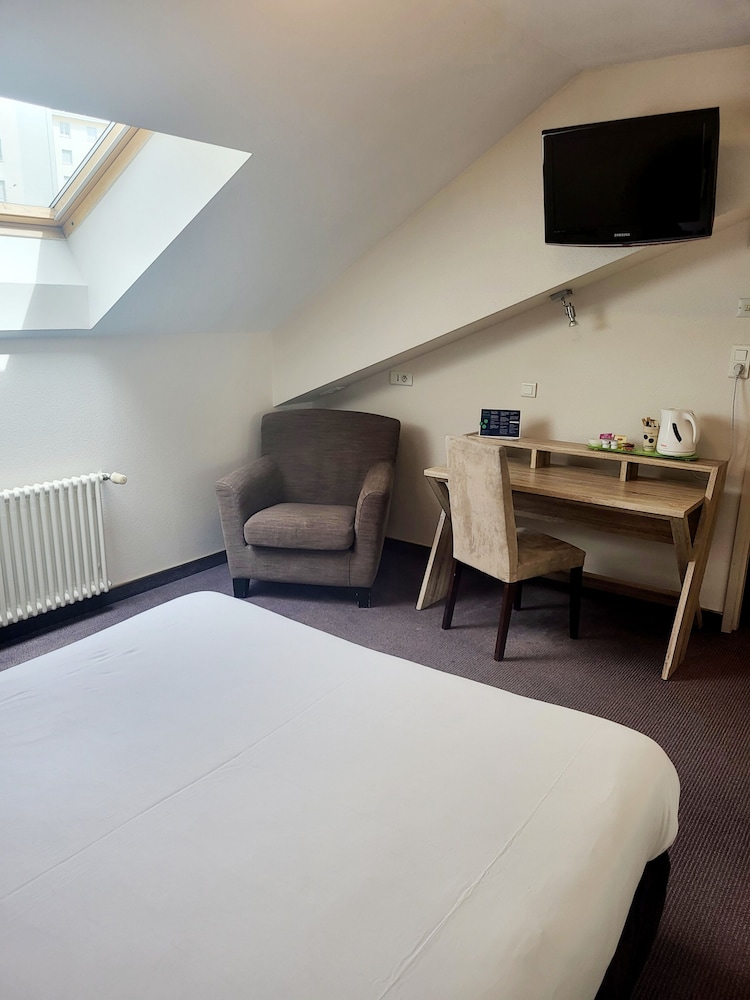 غرفة سوبيريور بسرير مزدوج، Campanile Epinal Centre - Gare 6/10
