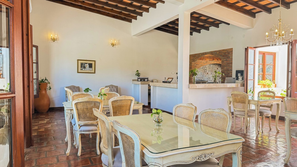 Iraola Hotel Boutique 15/24