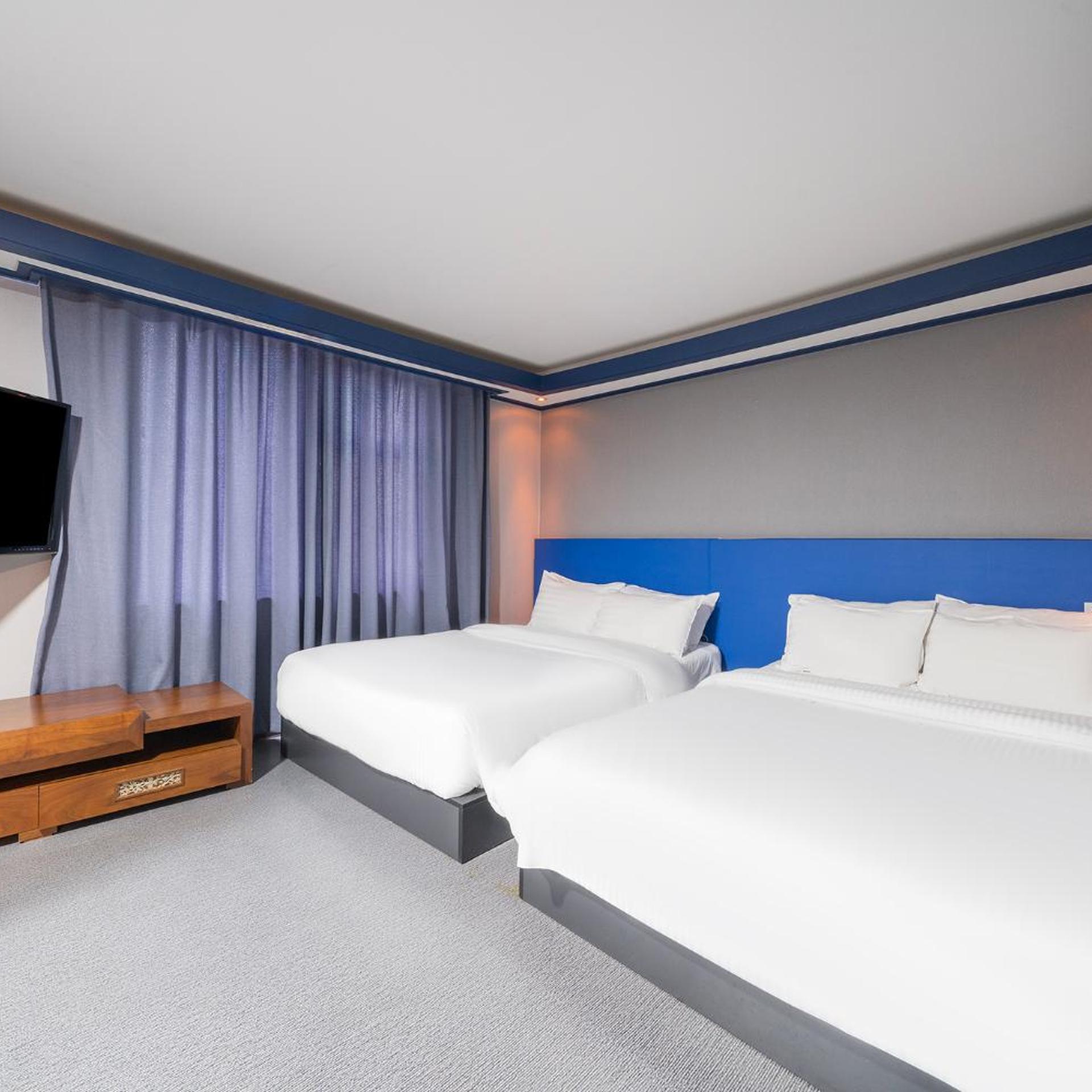 Noblesse Hotel 17/100