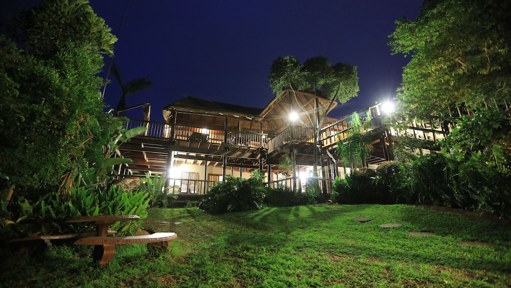 Ndiza Lodge & Cabanas 3/50