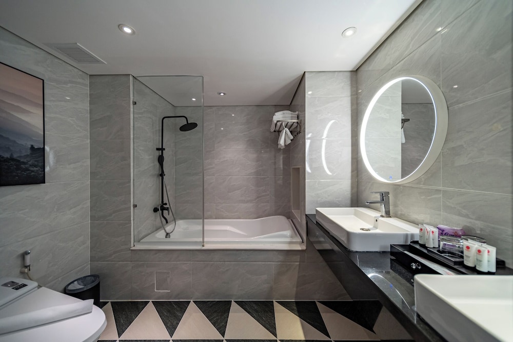 Edoya Hotel Ben Thanh 40/50
