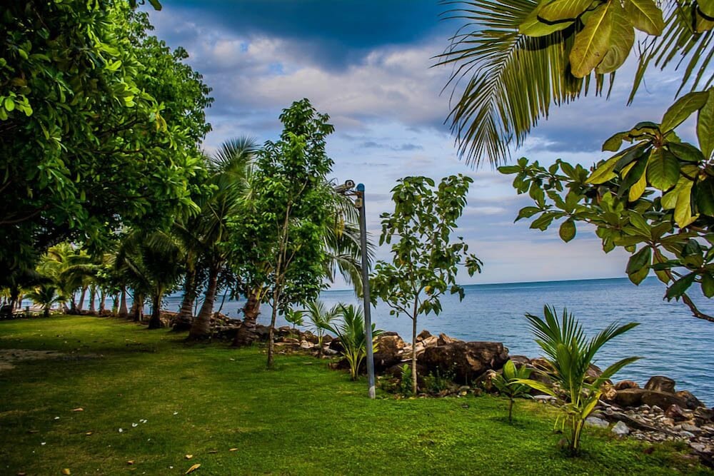 Coral Resort 75/77