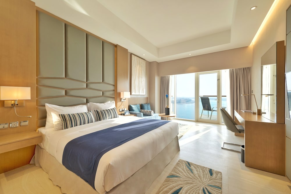 PREMIUM, SEA VIEW