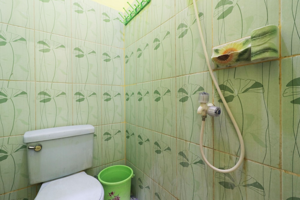 Hotel Surabaya Jaya Bandara Soetta by ZUZU 18/20