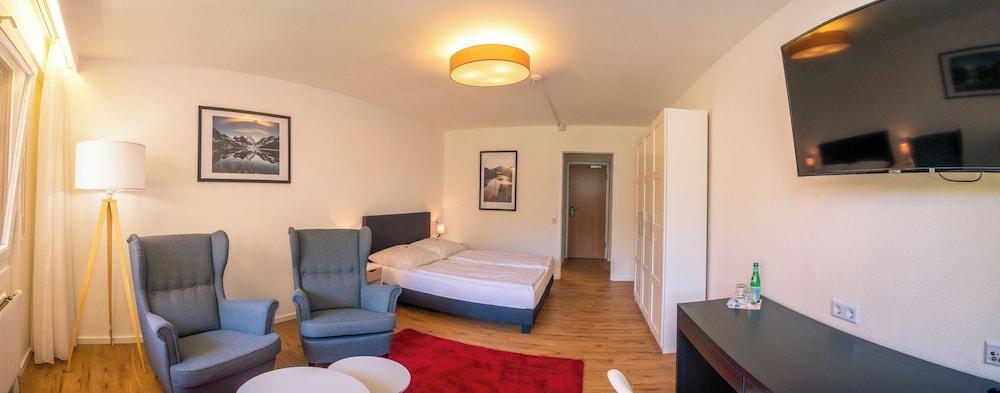 Hotel Quellenhof Bad Urach 32/50
