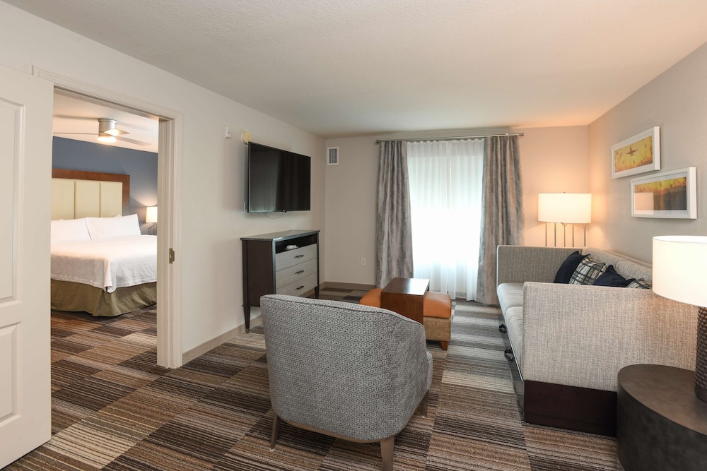 Homewood Suites by Hilton Cincinnati Airport South Florence 36/60