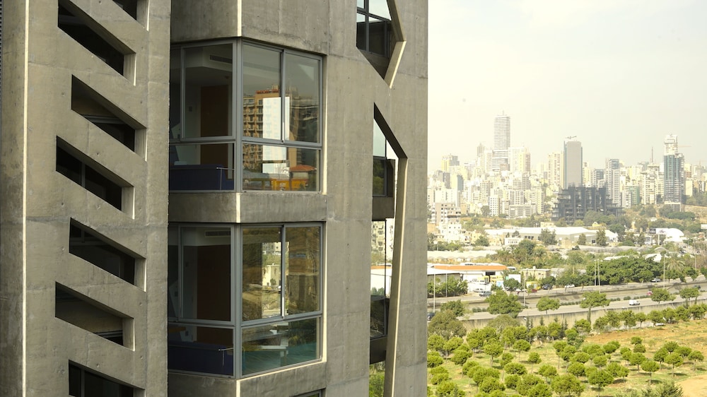 Bossa Nova Beirut Hotel 44/50