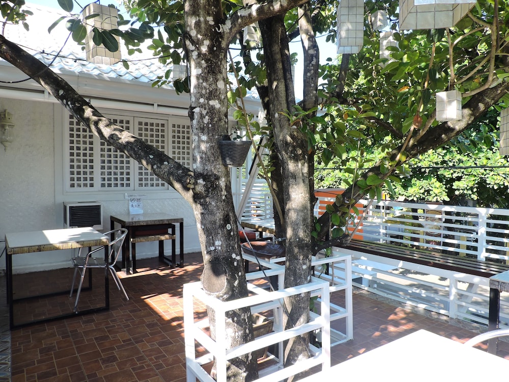 Orange Mangrove Pension House by SMS Hospitality 57/60