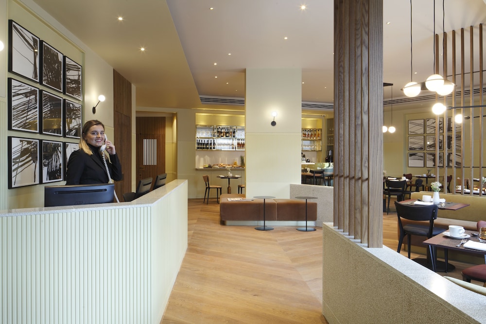 Rockwell East Aparthotel 5/49