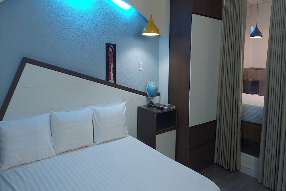 Ailen Garden Hotel 32/48
