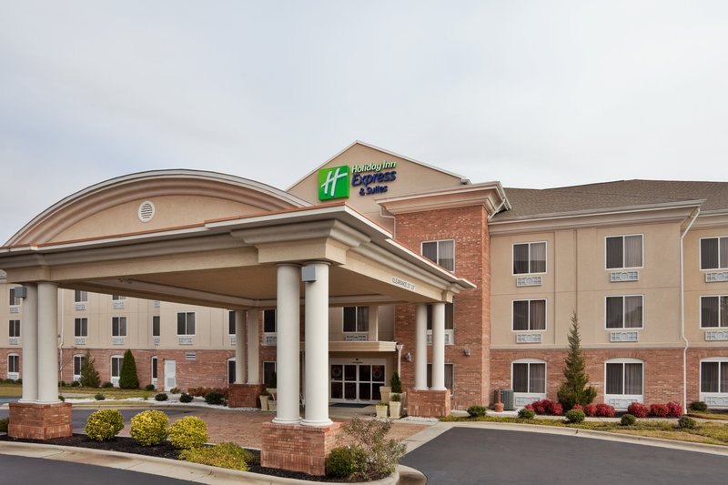Holiday Inn Express Hotel Suites High Point South 2/36