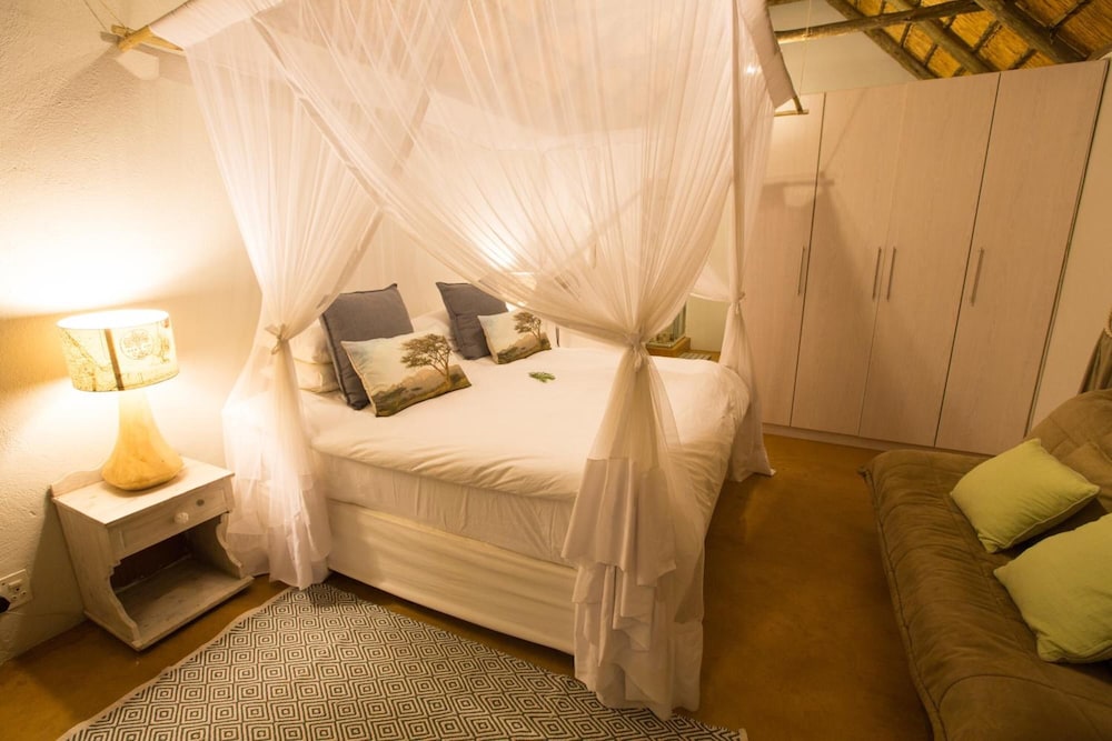 Ngama Tented Safari Lodge 13/50