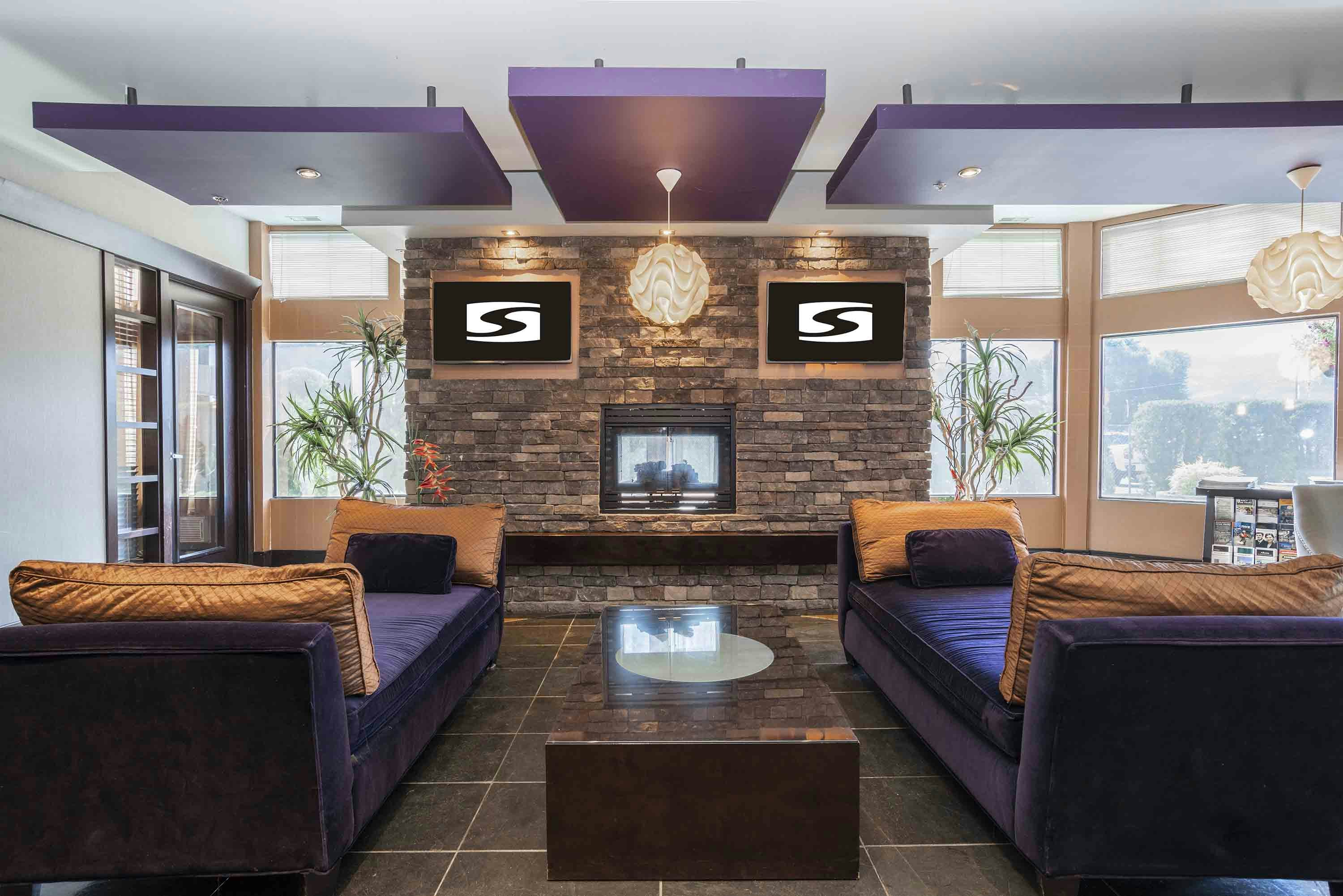 Sandman Hotel Penticton 30/49