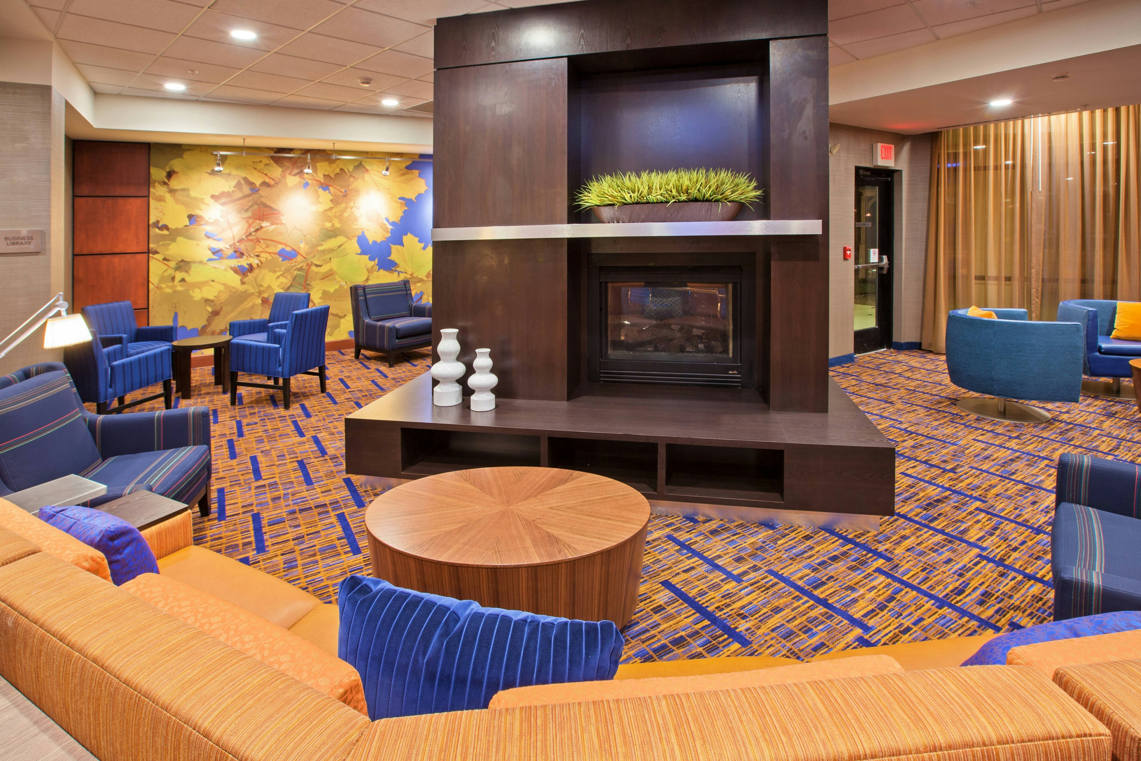 Courtyard by Marriott Louisville Northeast 4/11