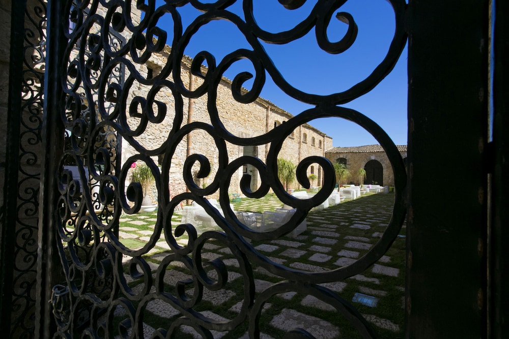 Borgo Degli Angeli 46/50